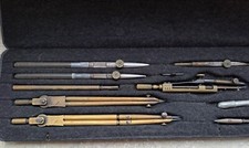 Altes Zeichengerät Zirkel